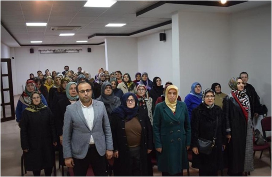 MEDYA OKURYAZARLIĞI EĞITIMI  