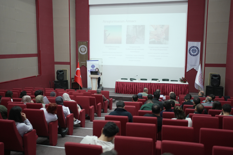 TEZ HAZIRLIK SÜRECİNE GİRİŞ