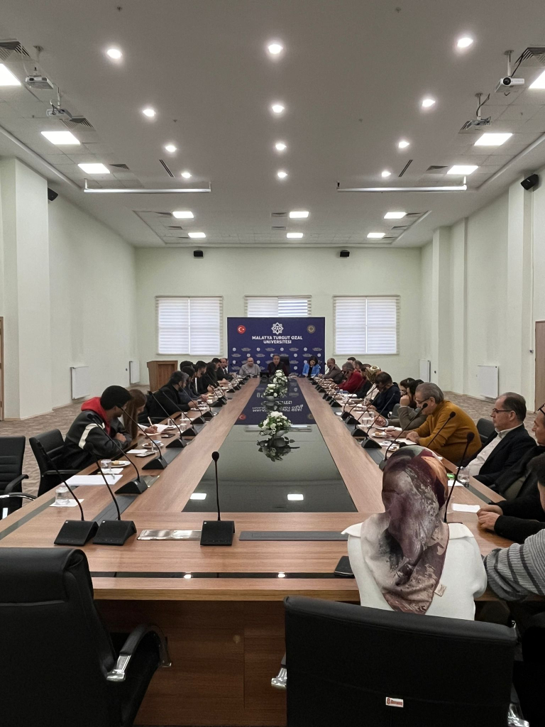 FAKÜLTEMIZ 2. AKADEMIK BIRIM DANIŞMA KOMISYONU TOPLANTISINI GERÇEKLEŞTIRDİ