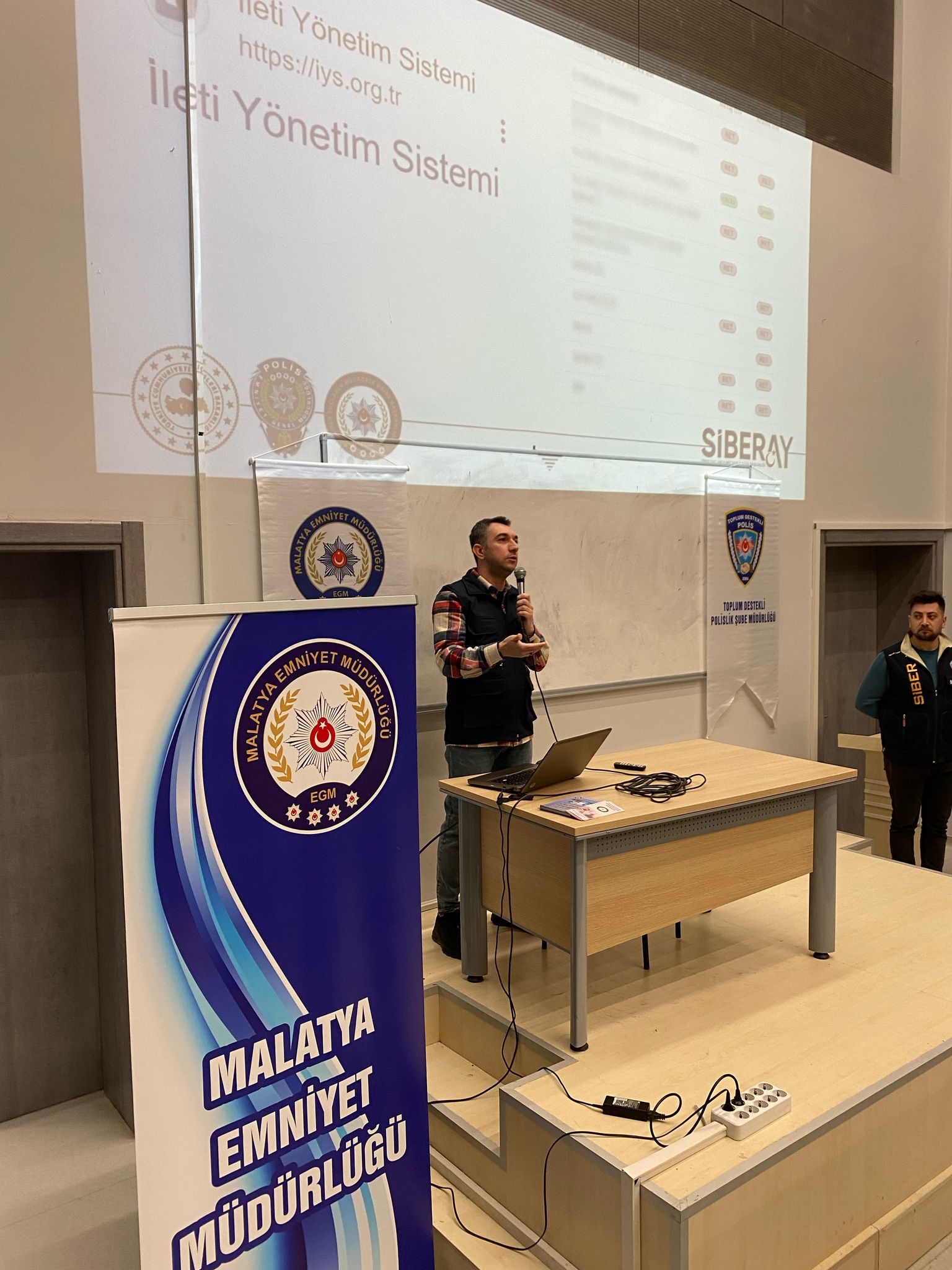 EĞİTİM VE BİLGİLENDİRME SEMİNERİ