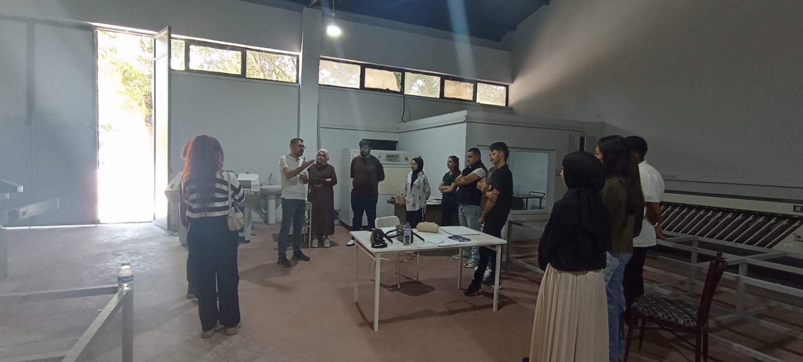 BASIM VE YAYIM PROGRAMI ÖĞRENCILERINE İŞ SAĞLIĞI VE GÜVENLIĞI EĞITIMI